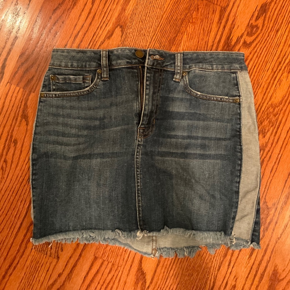 Denim skirt